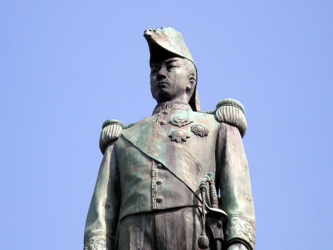 島津忠義像
