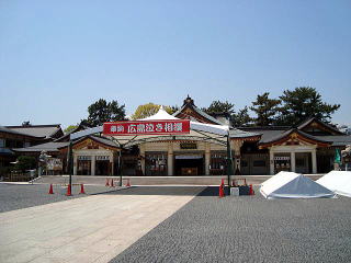 廣島護国神社・社殿