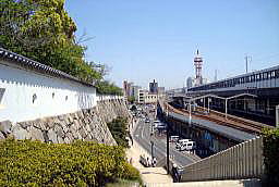右：JR福山駅