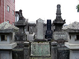 蓮生法師の墓