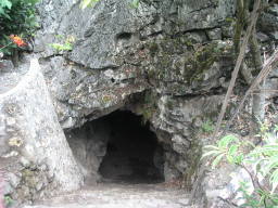 洞窟陣地跡
