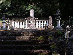 池田慶栄公の墓
