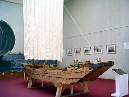 高瀬舟の模型